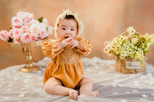 安丘五个月的宝宝可以坐吗 安丘五个月的宝宝可以坐吗